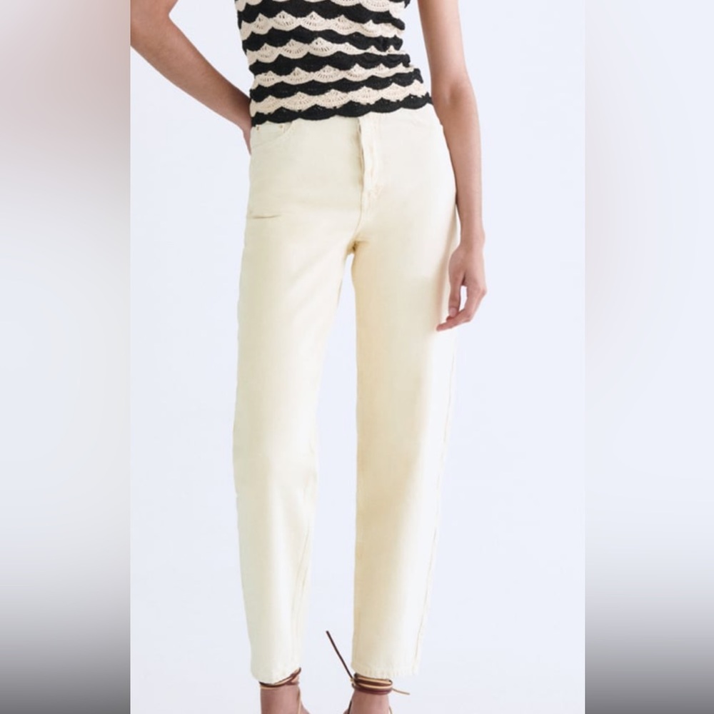 Cream Zara Boyfriend Jean Size US 4 (27)